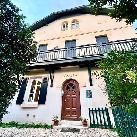 Cote Des Basques, Terrasse, Confort Et Qualite Биариц Екстериор снимка